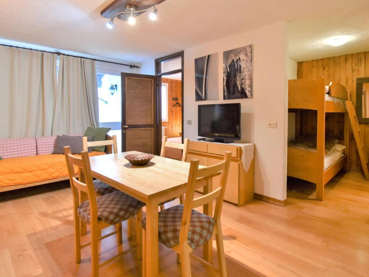 Apartment Fienili Di Brenta-2 By Interhome มาดอนนาดีกัมปิโญ ภายนอก รูปภาพ
